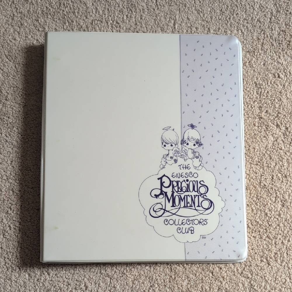 Precious Moments White & Lavender Collectors Binder with Character Art